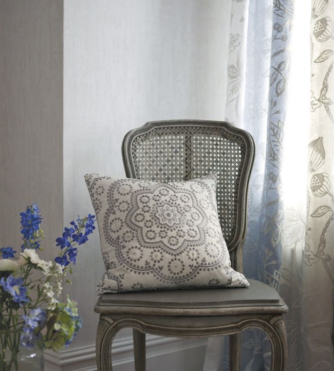 Blanche Wallpaper - The Perfect White - HWHI111210 - Harlequin