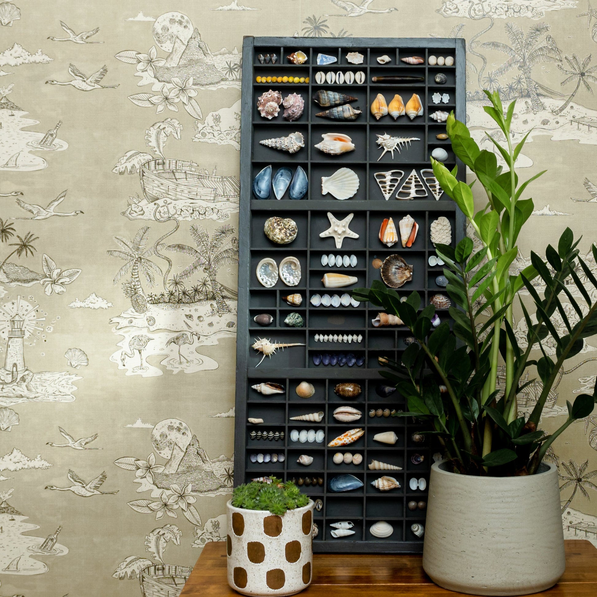 Castaway Wallpaper - Gray - Wear The Walls