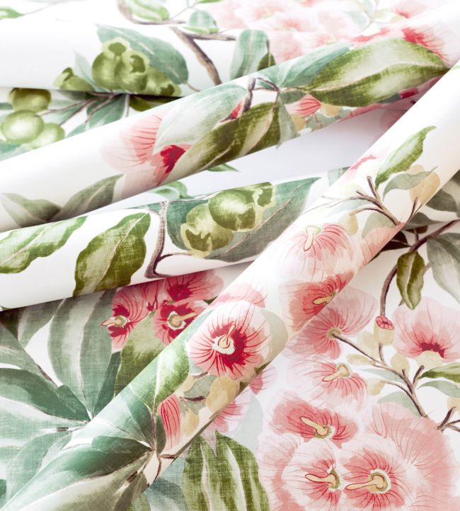 Camellia Garden Wallpaper - Coral - AT24550 - Anna French