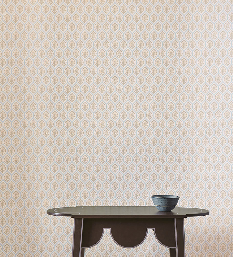 Carrick Wallpaper - Beige - Colefax & Fowler
