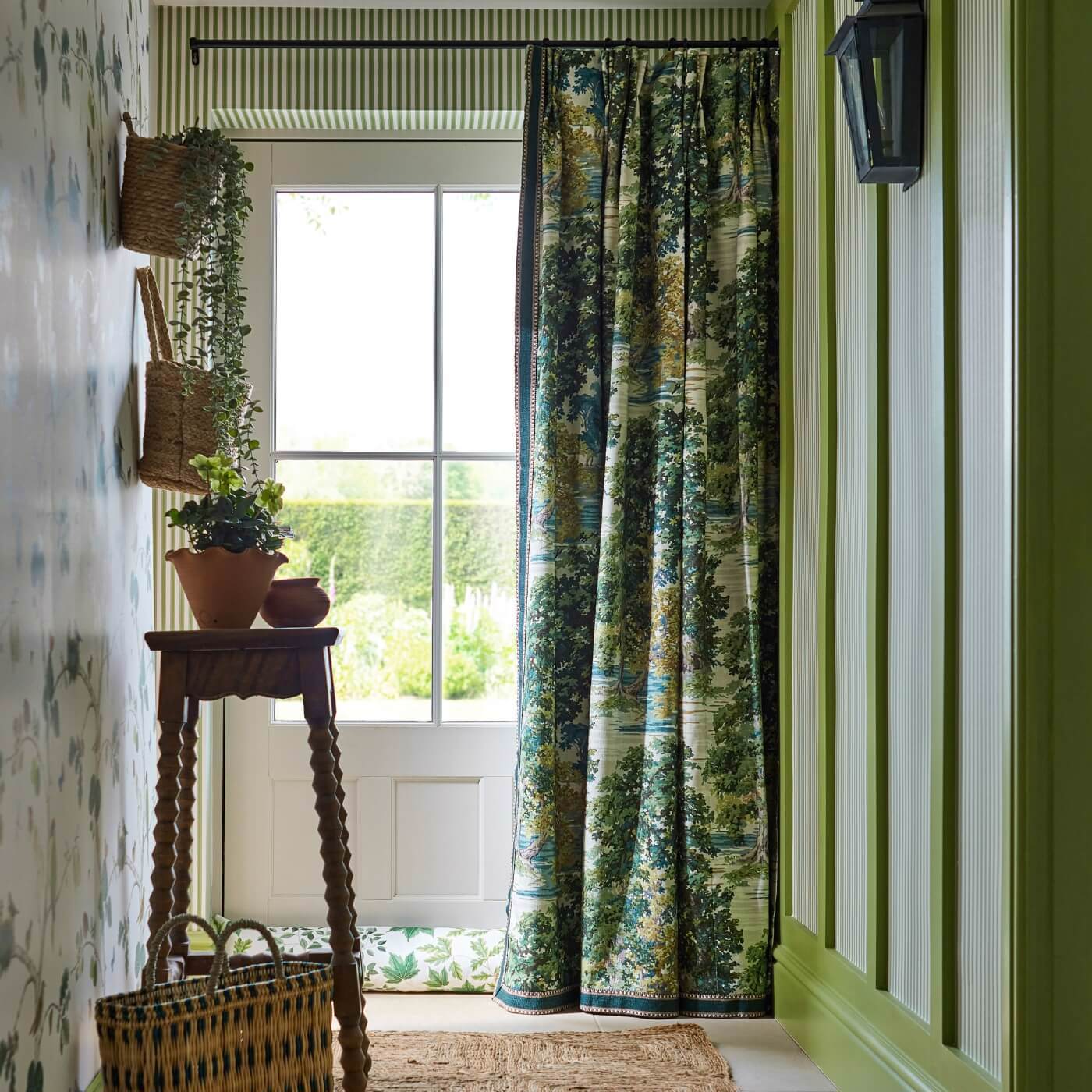 Pinetum Stripe Sap Green Room Wallpaper