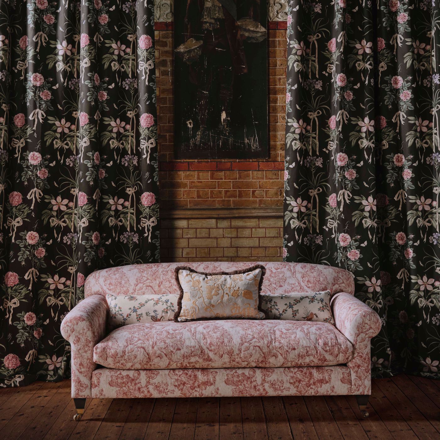 Fringed Tulip Toile Putty Fabric - Pink - Sanderson