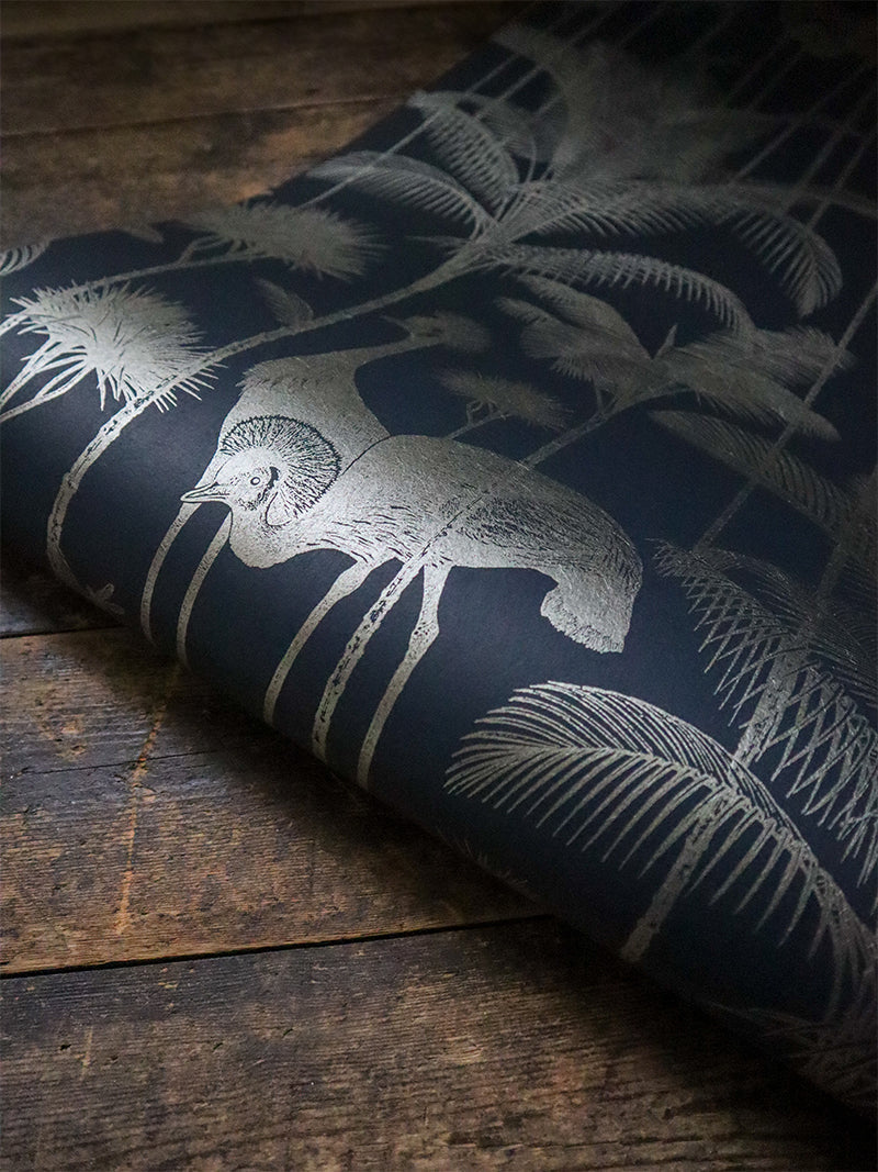 Crane Fonda Wallpaper