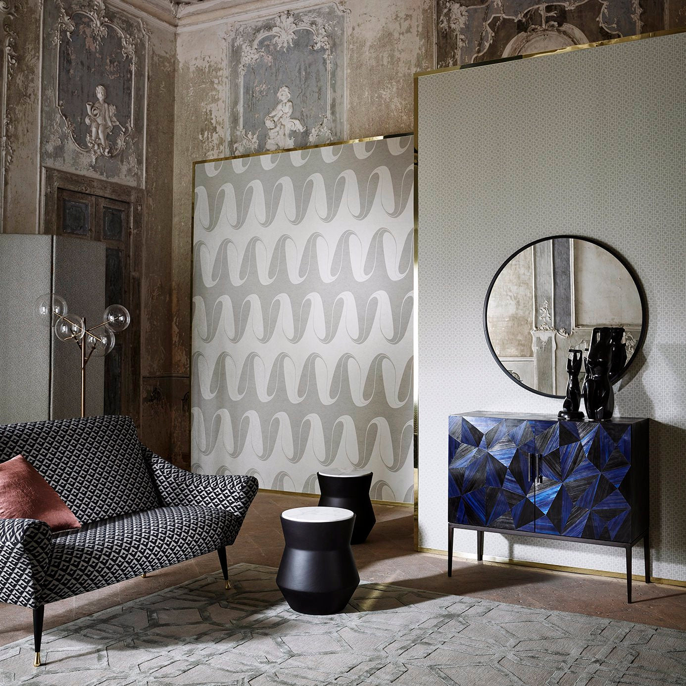 Darcy Wallpaper - Silver - ZTOT312743 - Zoffany