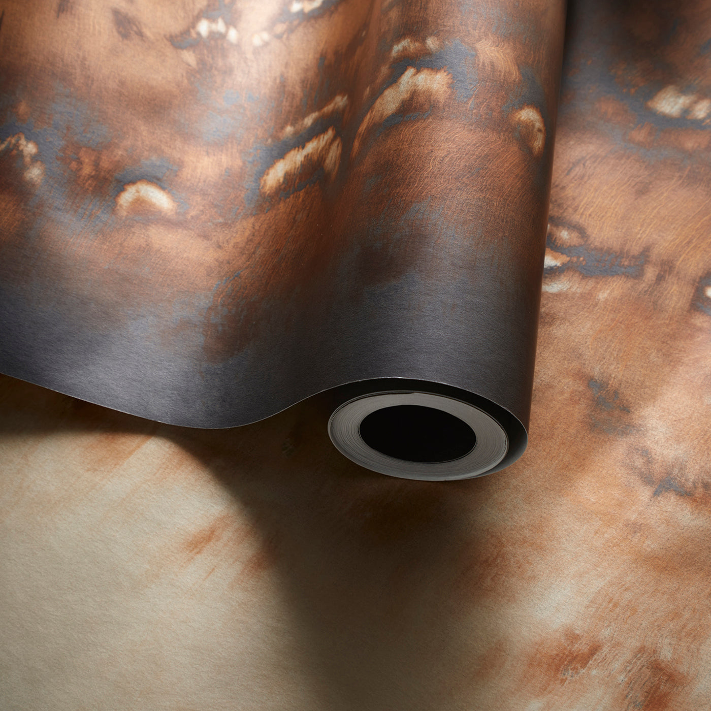 Disperse Wallpaper - Bronze - Clarke & Clarke
