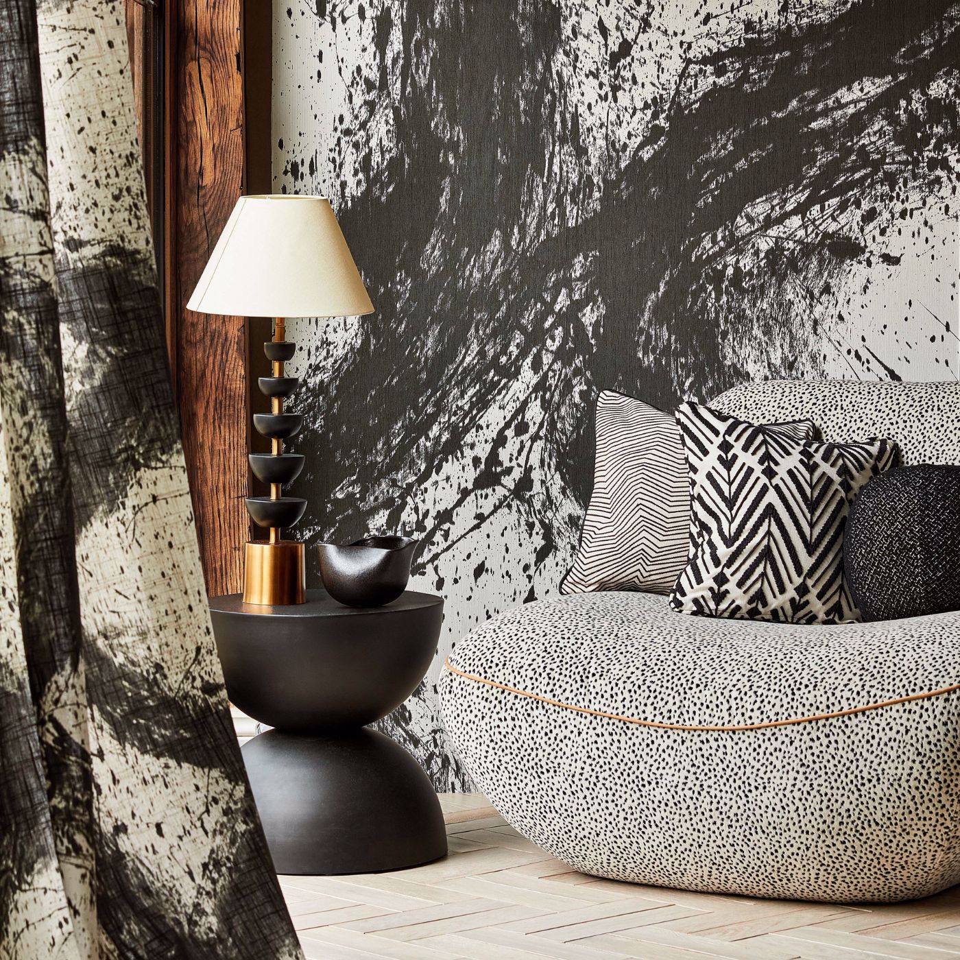 Enigmatic Wallpaper - Black Earth/First Light - HRWT113108 - Harlequin