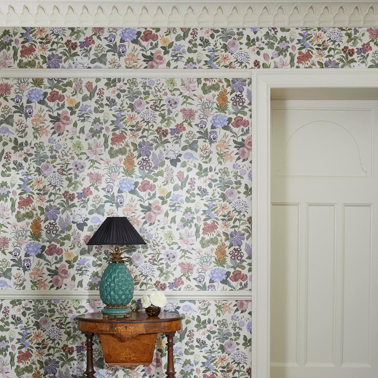 Floralia Wallpaper - Ecru - House of Hackney