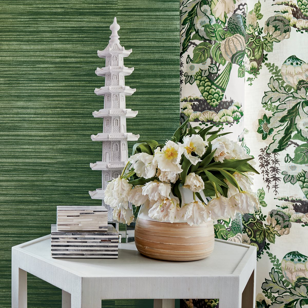 Gaya Wallpaper - Emerald Green - AT9657 - Anna French