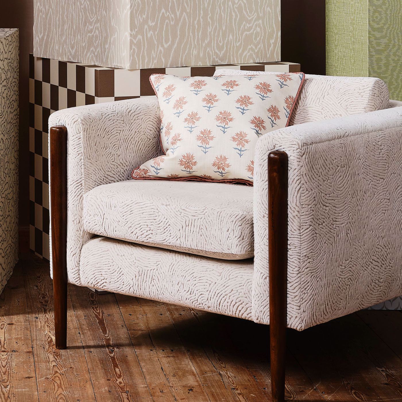 Bonseki Fabric - Porcelain - Harlequin - Henry Holland
