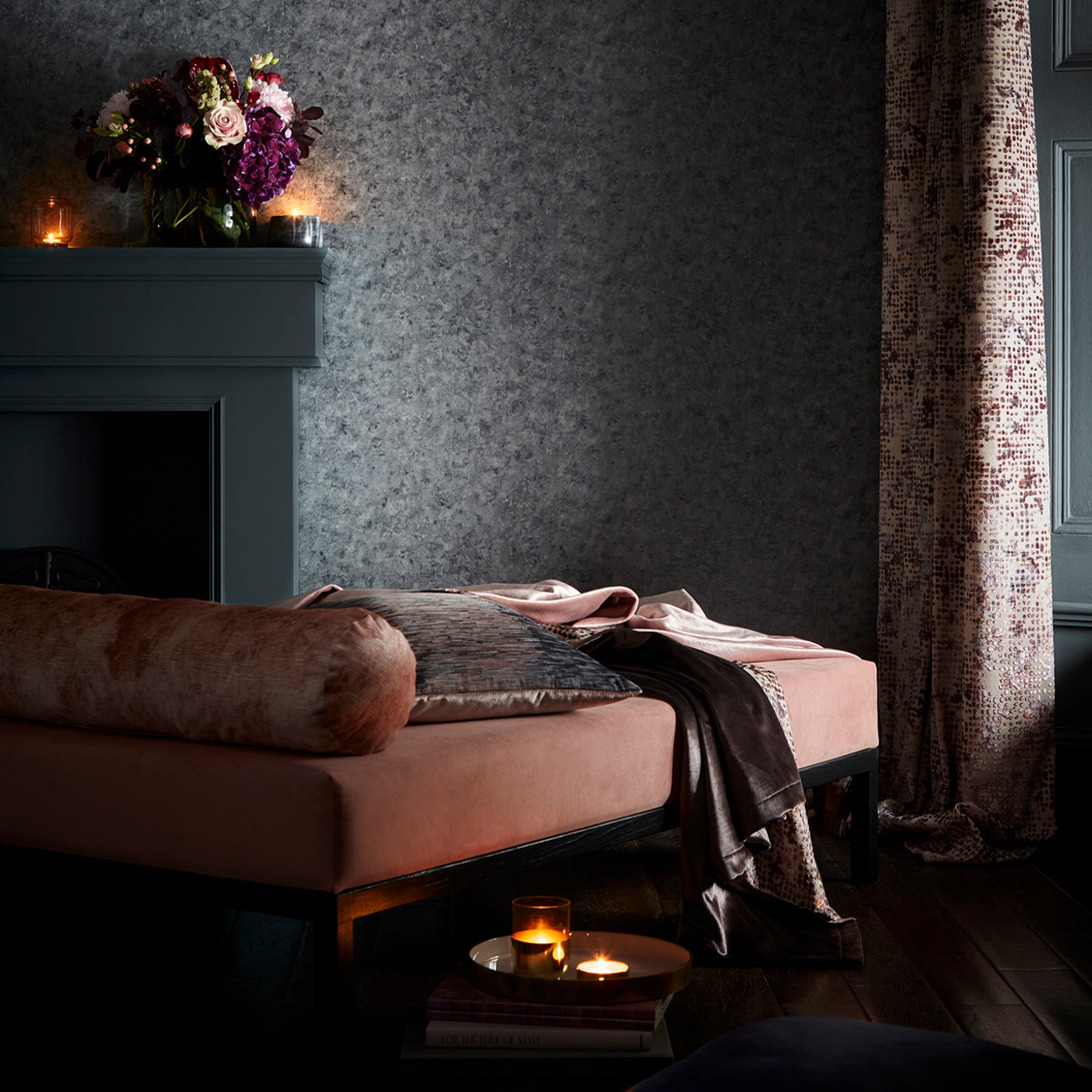 Impression Wallpaper - Charcoal - Clarke & Clarke