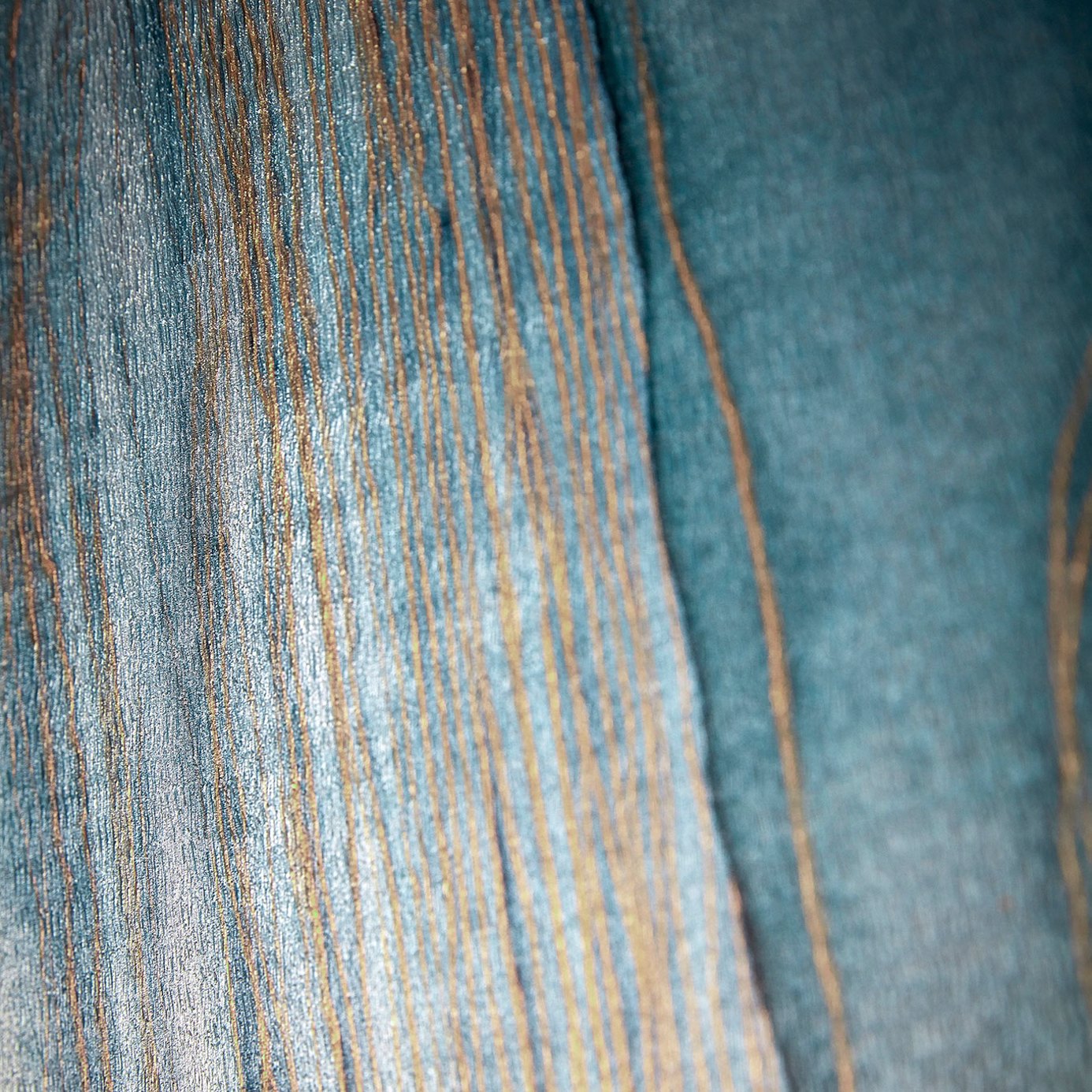 Metamorphic Wallpaper - Lapis/Copper - EVIW112055 - Harlequin