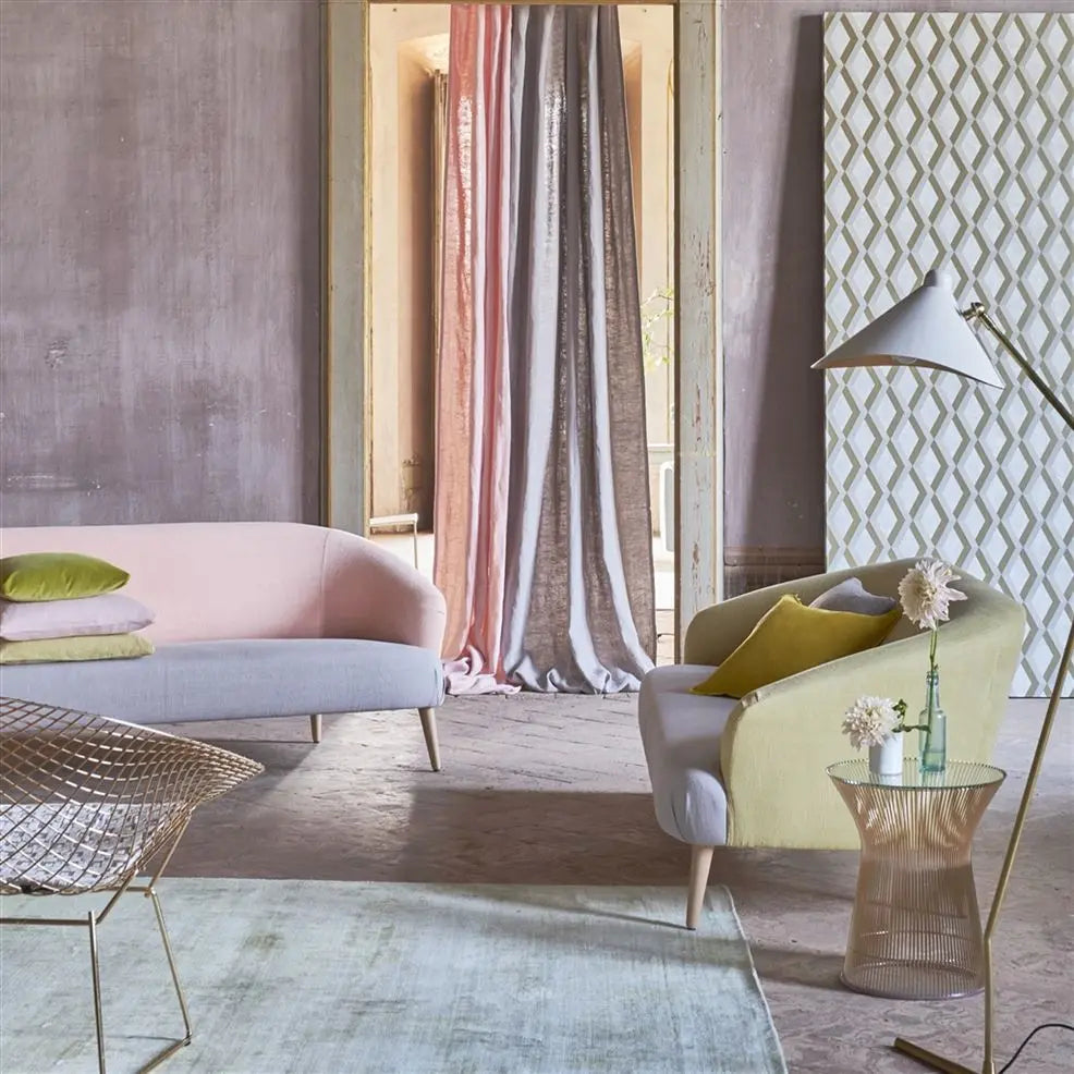 Jourdain Wallpaper