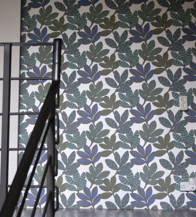 Tanjore Room Wallpaper - Blue