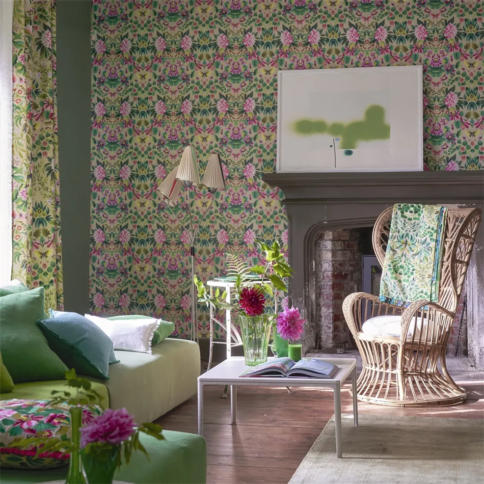 Ikebana Damask Fuchsia Room Wallpaper