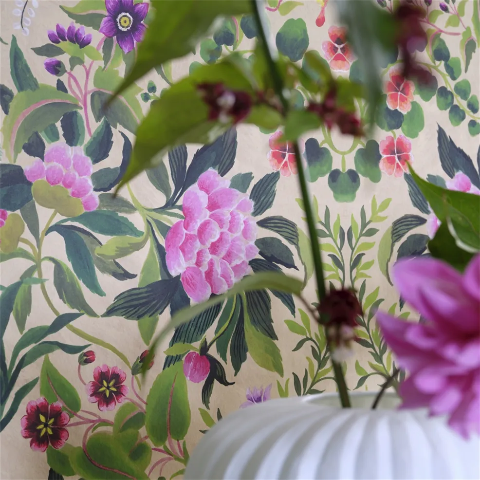Ikebana Damask Fuchsia Room Wallpaper