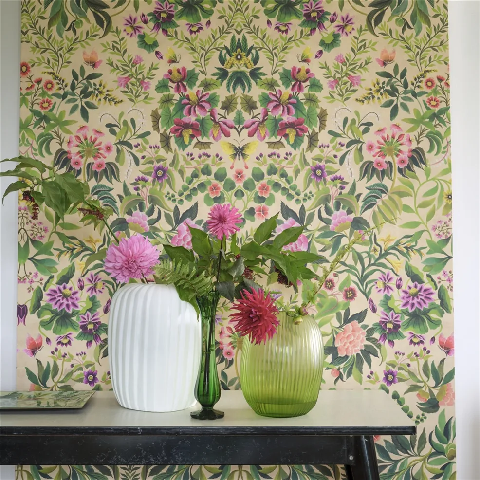 Ikebana Grande Fuchsia Room Wallpaper