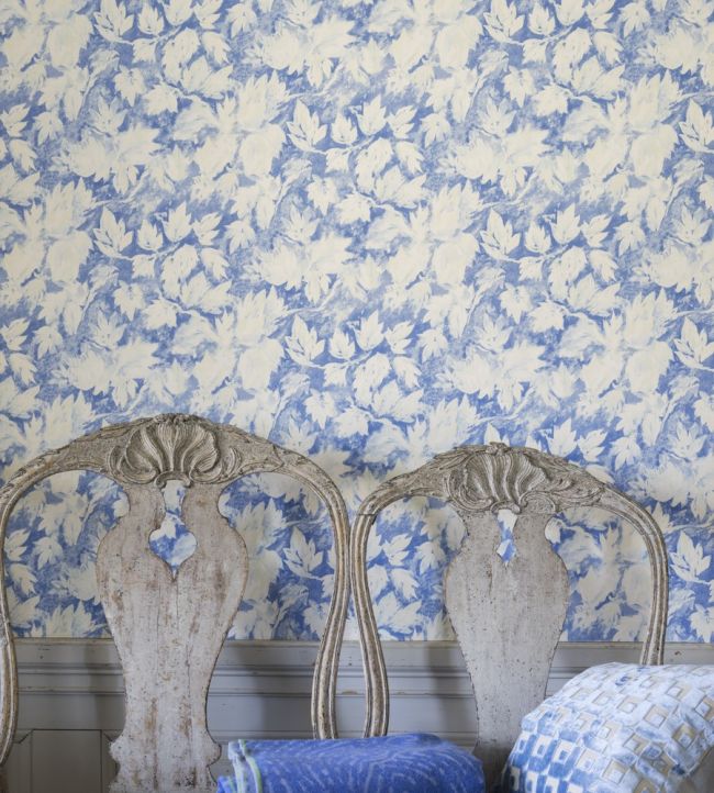 Fresco Leaf Room Wallpaper - Blue