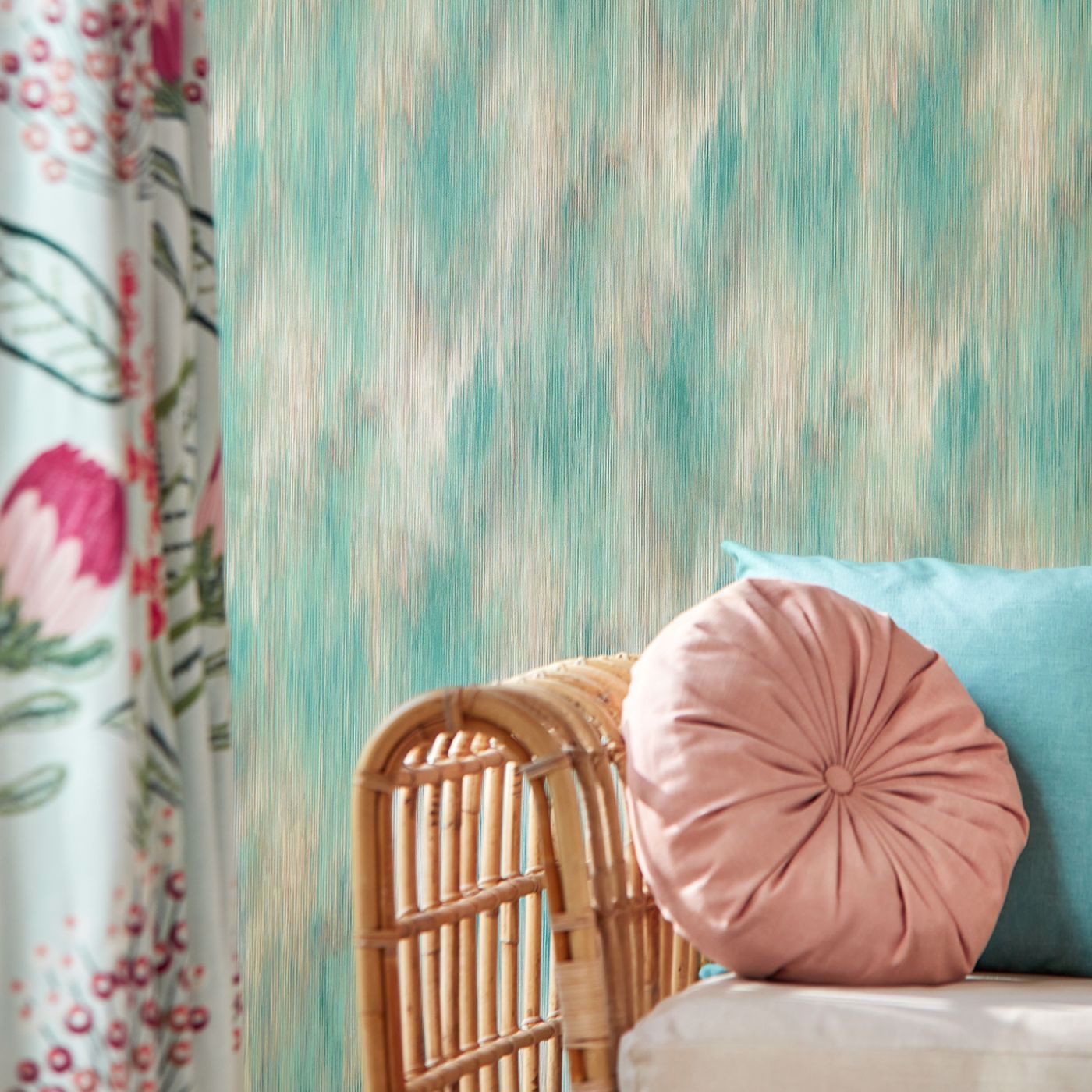 Serengeti Wallpaper - Mineral - Clarke & Clarke