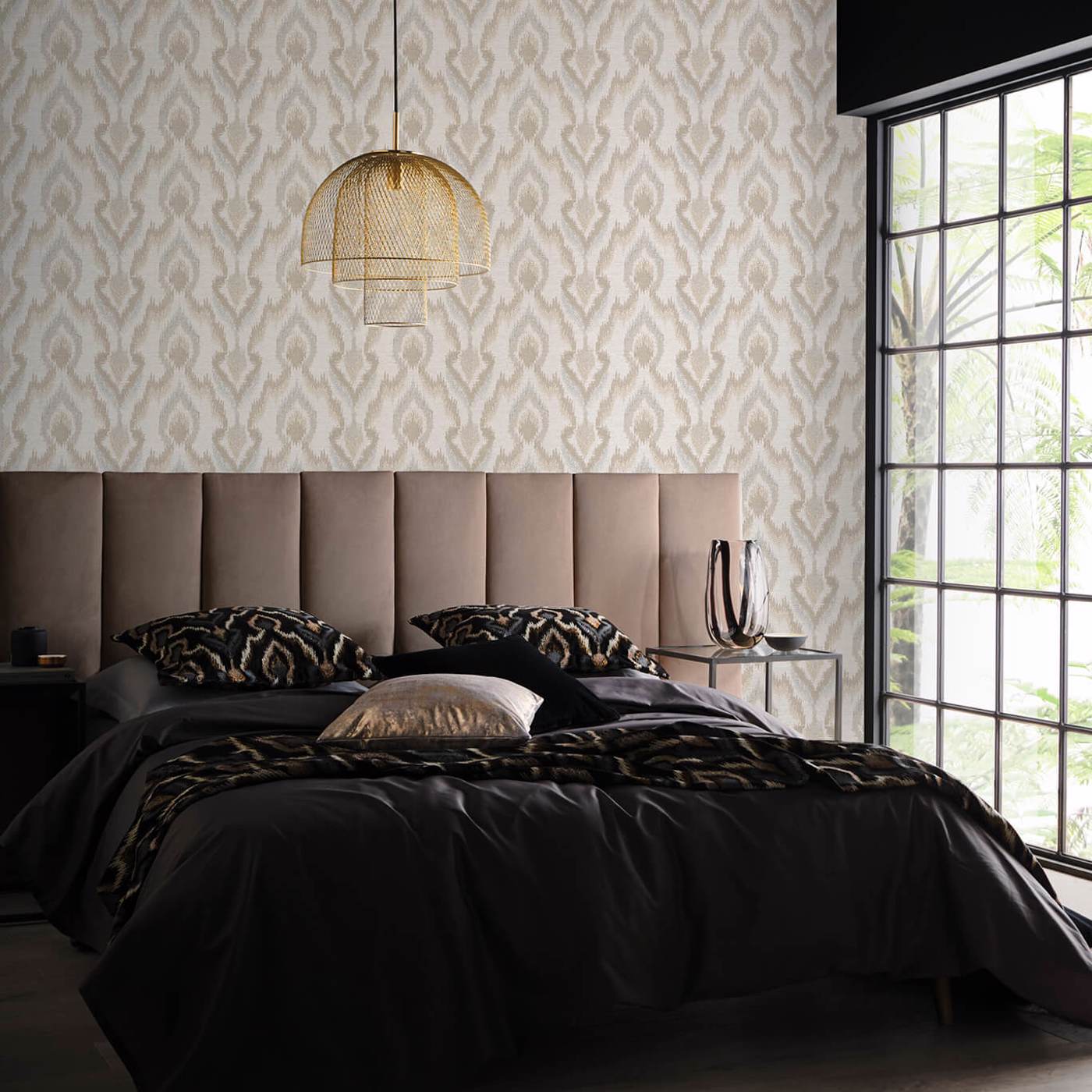 Velluto Wallpaper - Linen - Clarke & Clarke