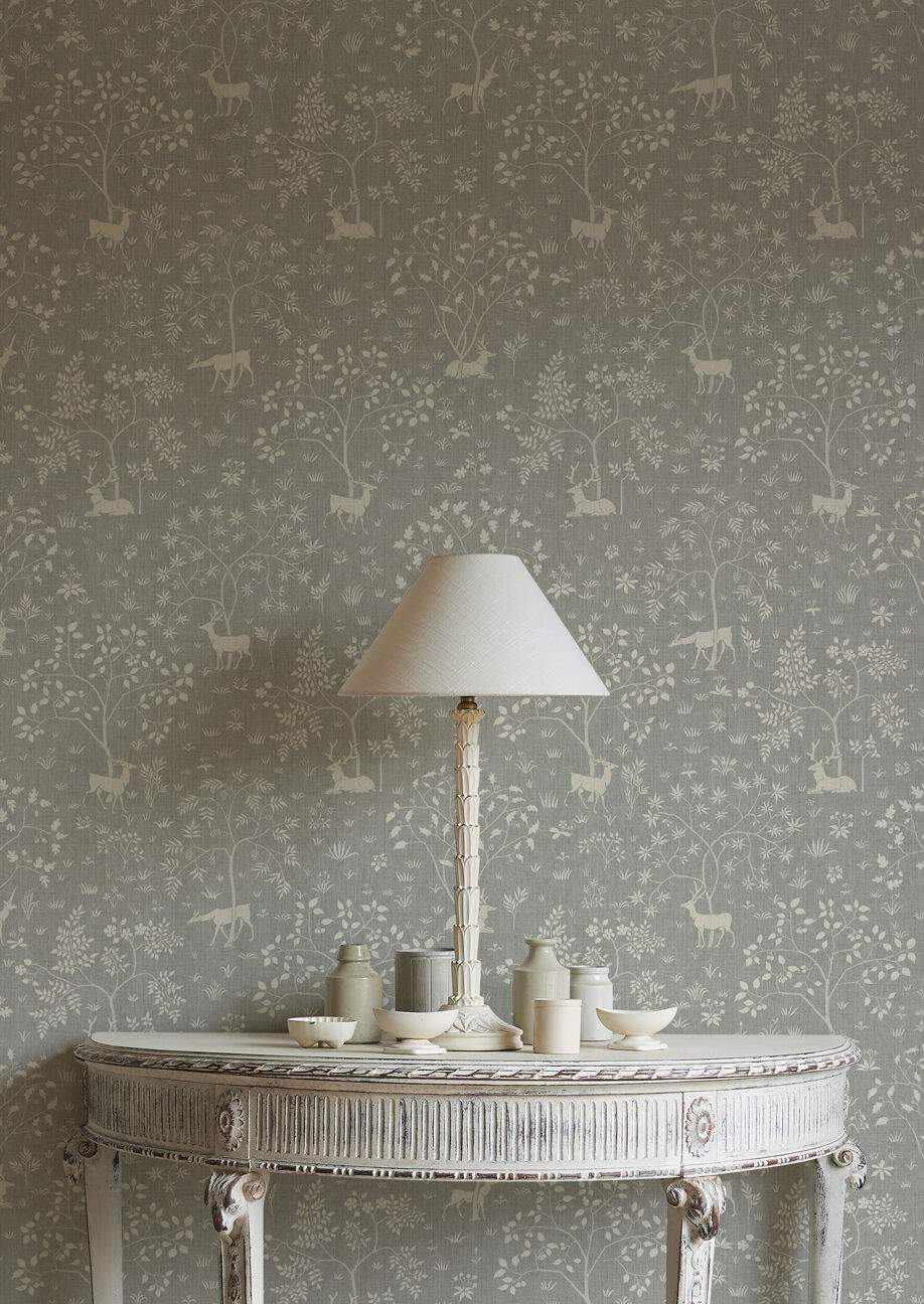 Voysey Park Wallpaper - Silver - Lewis & Wood