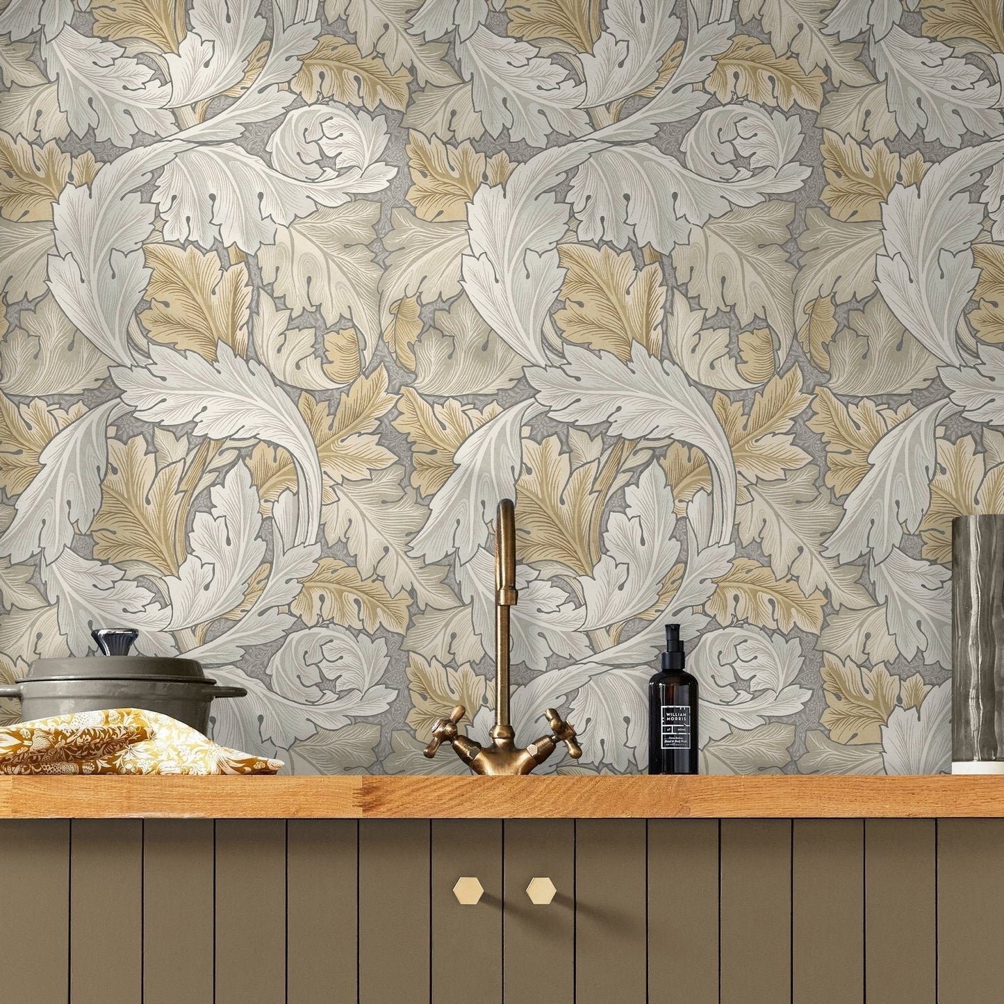 Acanthus Wallpaper - Neutral - 124226 - William Morris AH - Premier Wallcovering