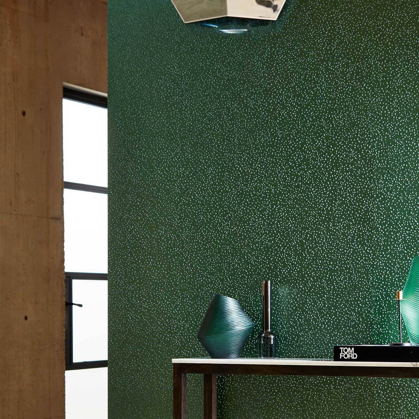Anthology Foxy Wallpaper - Emerald - EANW112592 - Harlequin - Premier Wallcovering