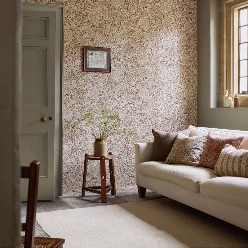 Chamomile Wallpaper - Flax/Madder - Morris & Co - 217587