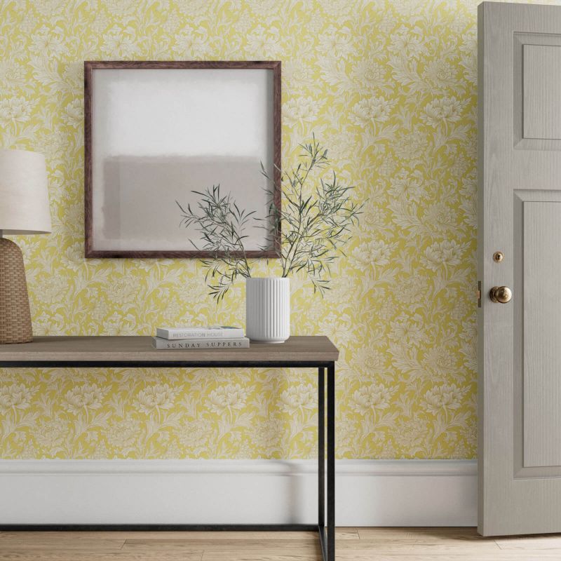 Chrysanthemum Toile Wallpaper - Eggshell/Gold - Morris & Co - 216861