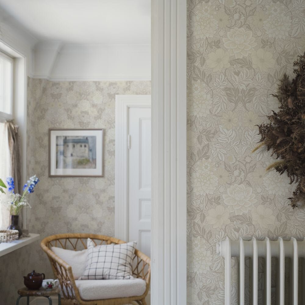 Dahlia Garden Wallpaper - Beige - Boråstapeter - 7691 - Premier Wallcovering