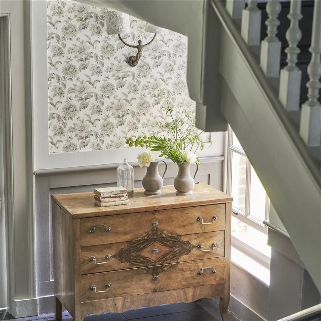 English Garden Floral Wallpaper - Birch - English Heritage - PEH0004/01Wallpaper199