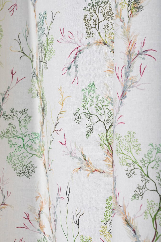 Fine Seaweed Fabric - White - Timorous Beasties - DIGIP/FINE/LU/01 - Premier Wallcovering