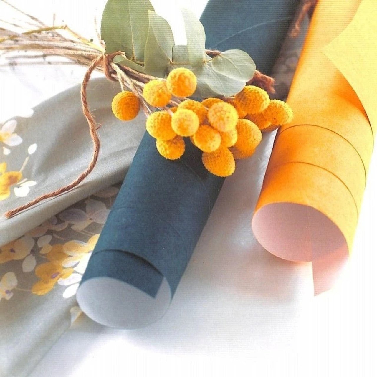 Flower Market Cotton Touch Wallpaper - Vert Emeraude - Casadeco - 82387525 - Premier Wallcovering