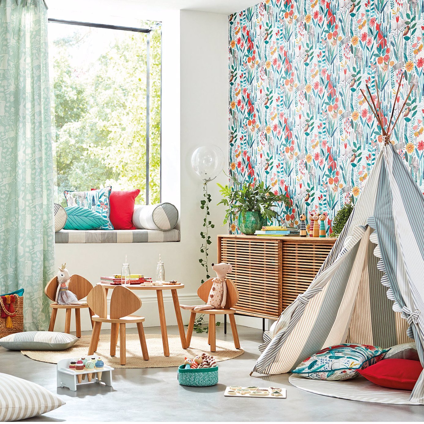 Hide & Seek Wallpaper - Poppy/Marine/Ochre - HLTF112633 - Harlequin - Premier Wallcovering