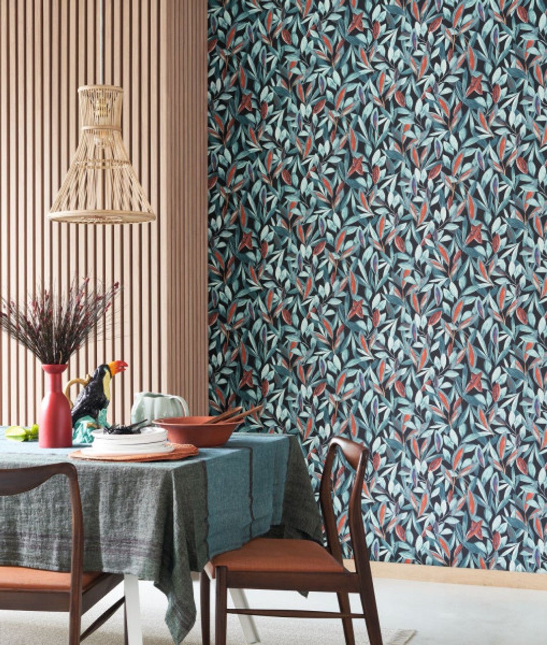 Hojas Nicaragua Wallpaper - Taupe And Noir - Casadeco - 85971530 - Premier Wallcovering