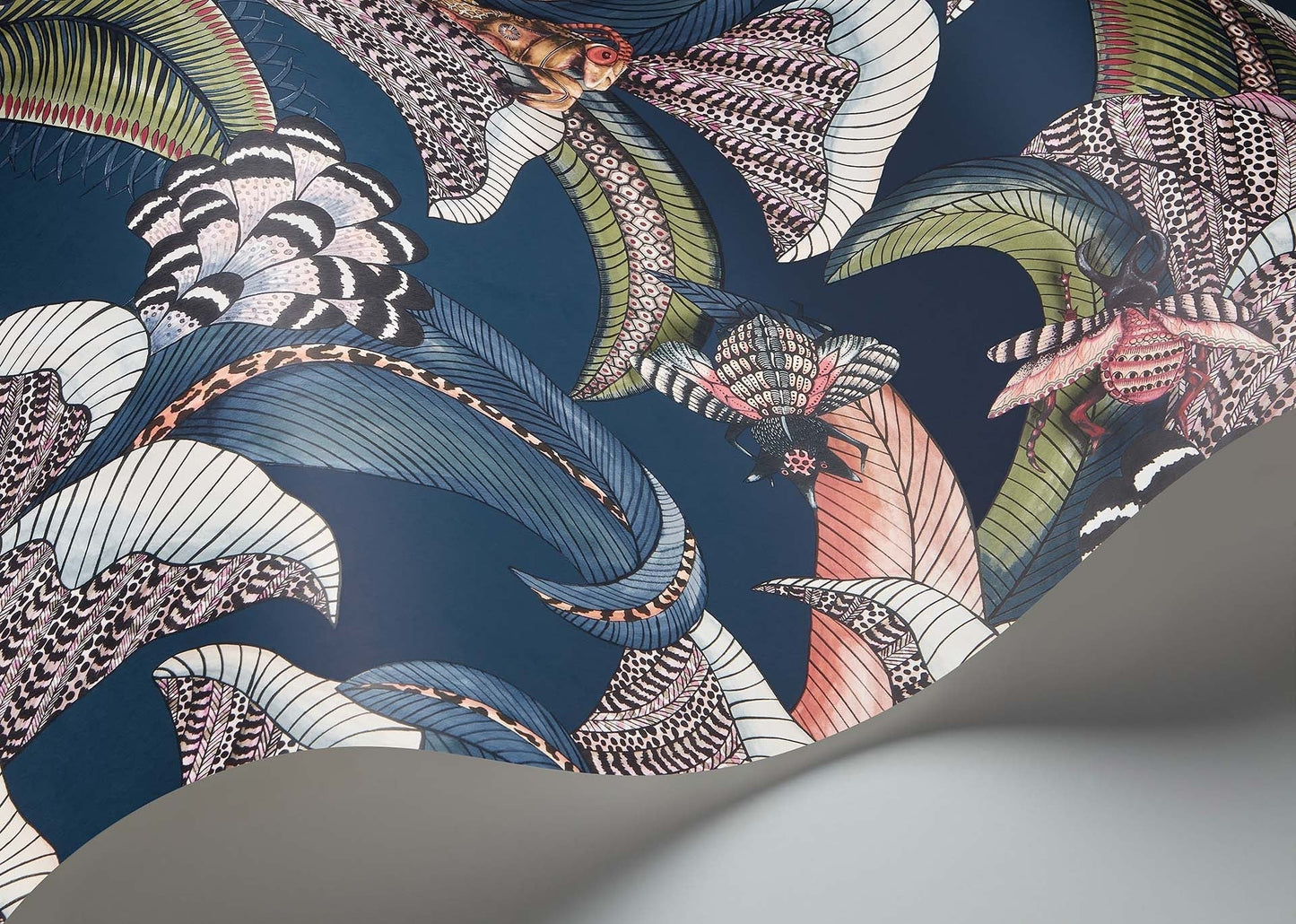 Hoopoe Leaves Wallpaper - Denim, Forest Green & Magenta on Midnight - 119/1006 - Cole & Son - Premier Wallcovering