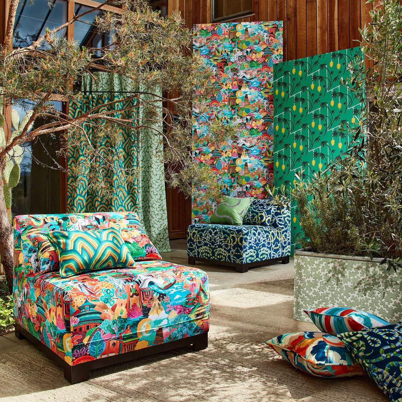 Kimiko Wallpaper - Bottle Green/Chartreuse - HQN3112938 - Harlequin - Premier Wallcovering