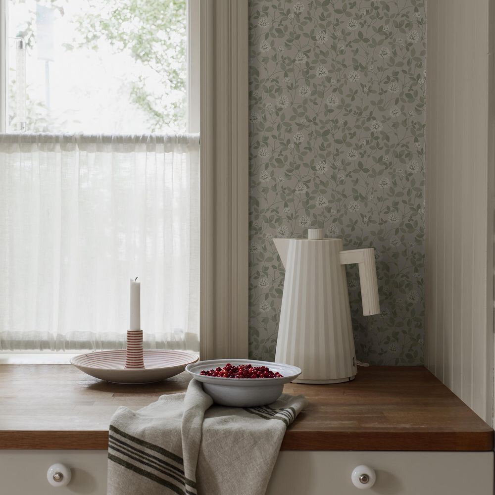 Klover Wallpaper - Taupe - Boråstapeter - 6977 - Premier Wallcovering