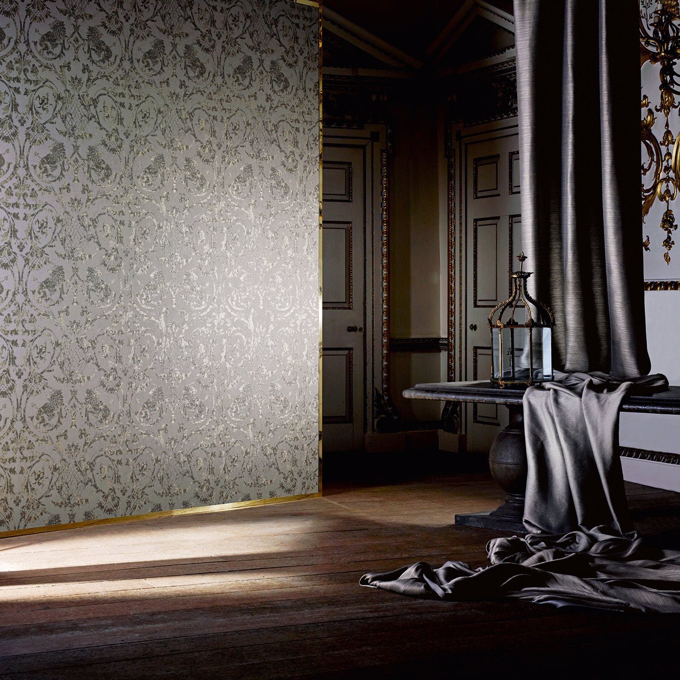 Landseer Wallpaper - Antique Bronze - ZPHA312613 - Zoffany