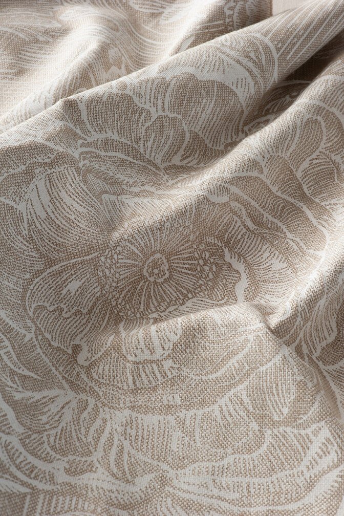 Le Grand Baroque Fabric - White - Timorous Beasties - STCO/LGB/Q7072/01 - Premier Wallcovering