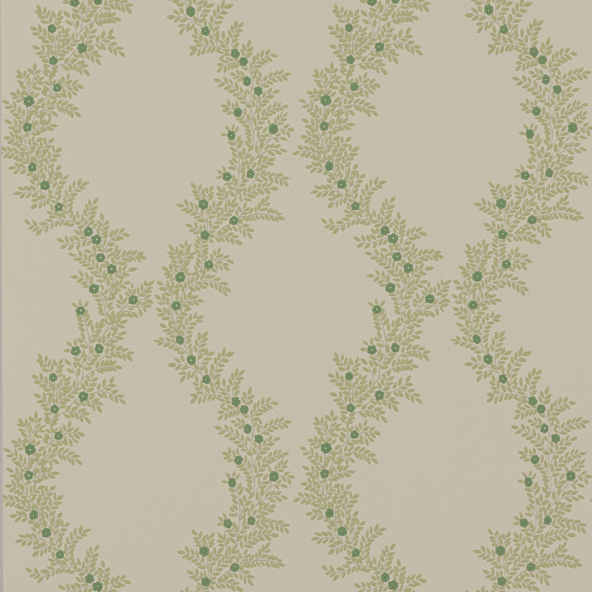 Liliana Wallpaper - Leaf Green - Colefax & Fowler - W7019 - 03