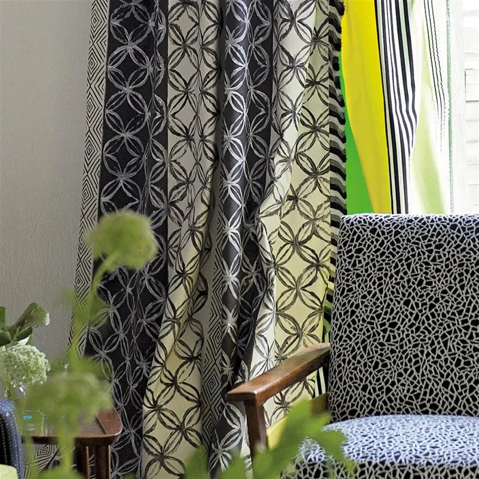 Mayura Wallpaper - Cocoa - P575/04 - Designers Guild