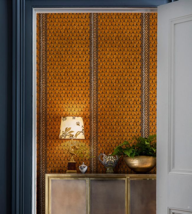 Narina Wallpaper - Burnt Orange - 109/10050 - Cole & Son - Premier Wallcovering