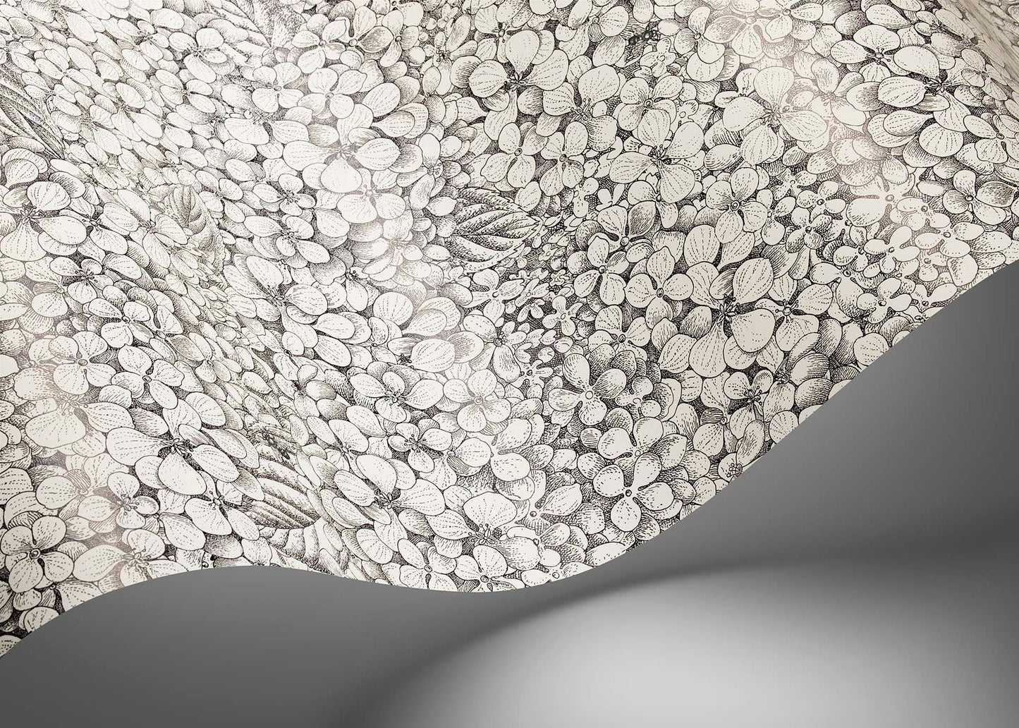 Ortensia Wallpaper - Black & White - 123/9043 - Cole & Son - Premier Wallcovering