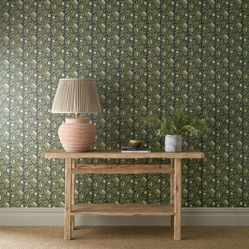 Peony Trellis Wallpaper - Bayleaf/Slate - Morris & Co - 217571