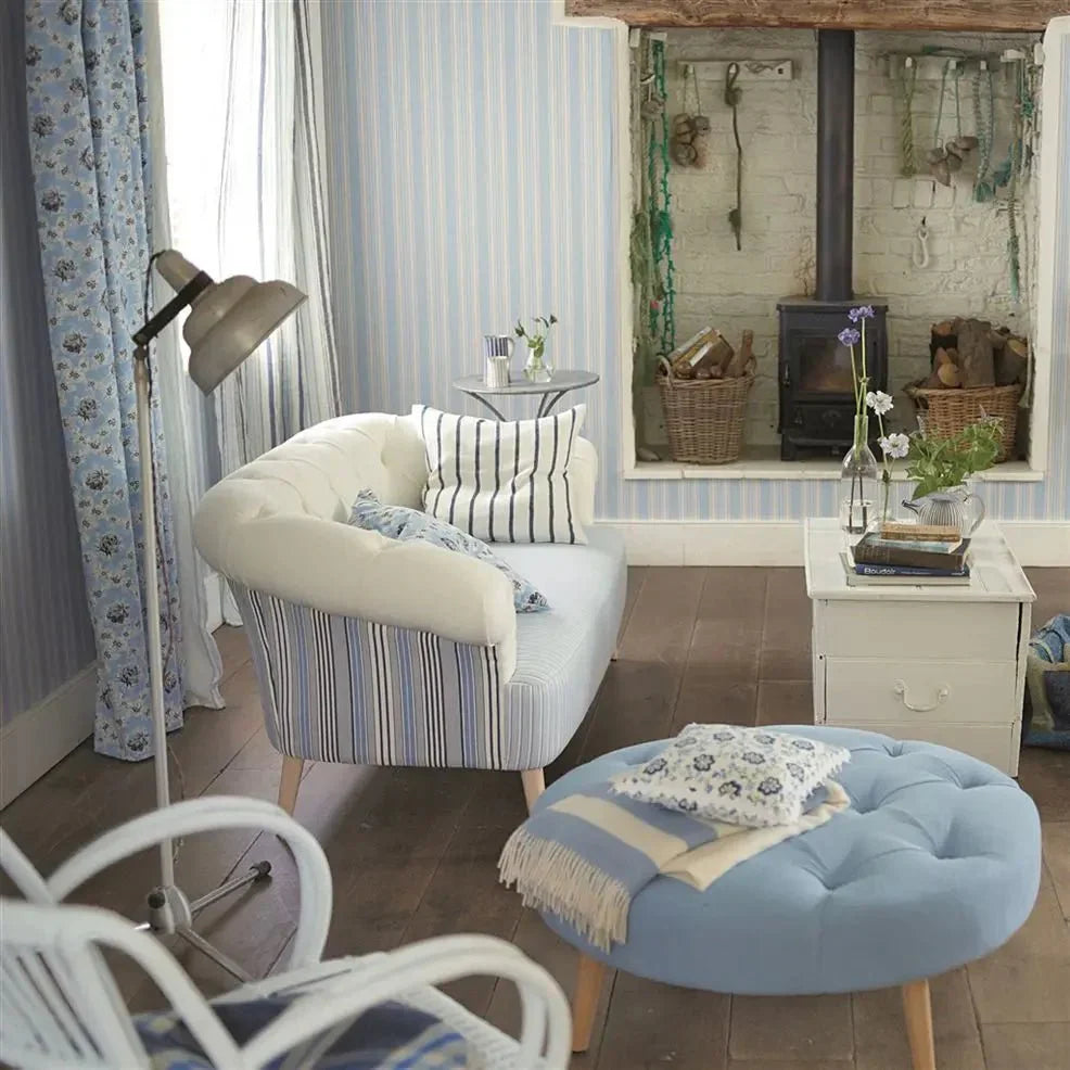 Pinstripe Wallpaper - Graphite - P586/03 - Designers Guild