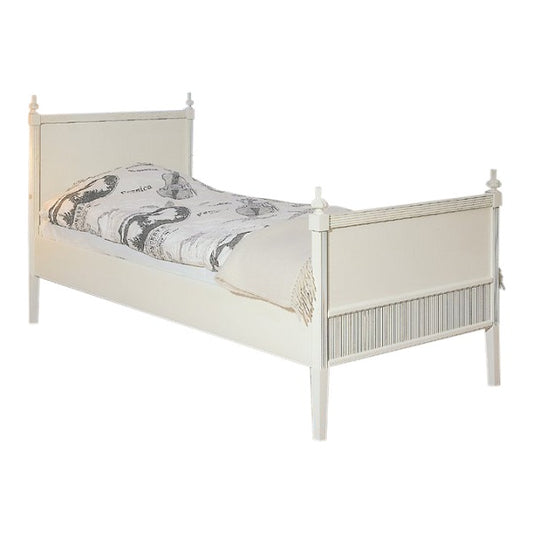Classic Style Gustavian Bed