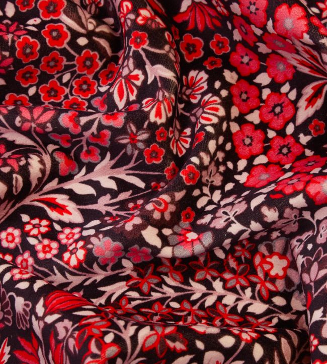 Marquess Garden in Cotton Room Velvet Fabric - Red