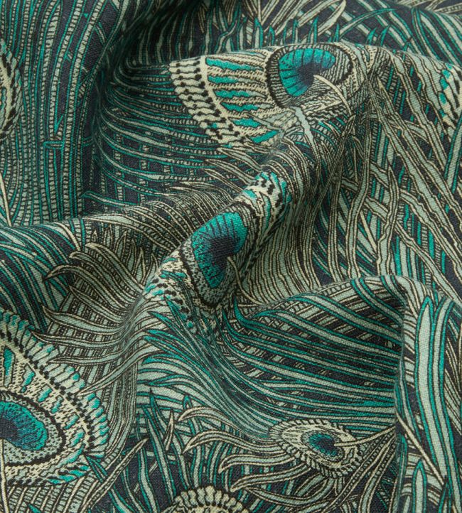 Hera Feather in Ladbroke Linen Room Fabric - Green