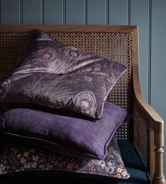 Marquess Garden in Ladbroke Linen Room Fabric - Purple