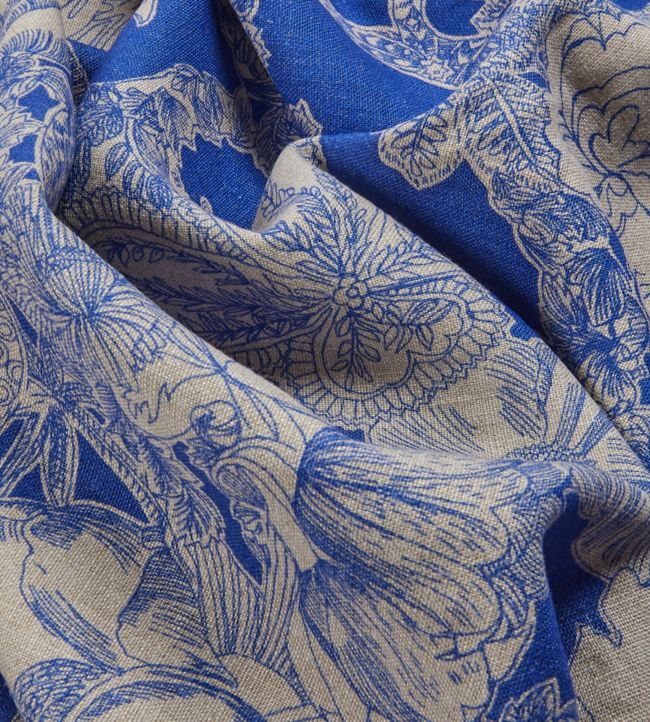 Zennor Arbour in Ladbroke Linen Room Fabric - Blue